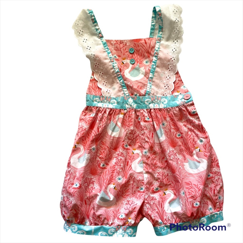 Eleanor Rose Boutique Girls Pink Swan Knee-length London Romper